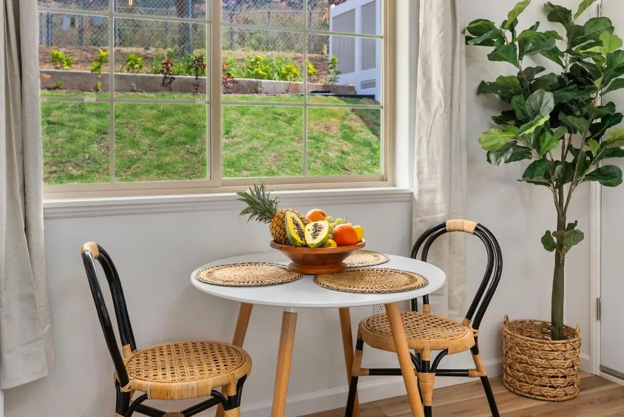 @Marbella Lane - Blissful Studio In Makaha Waianae ABD